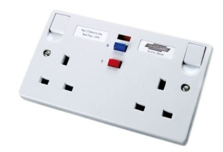 2 Gang Socket RCD White moulded active non Latching